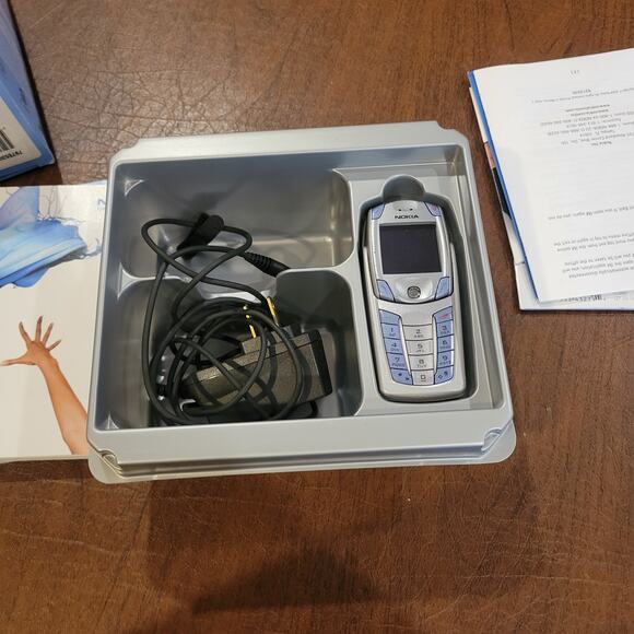 Nokia 6820 Freedom AT&T wireless Rare Flip Smartphone with chargers, box - Picture 1 of 9